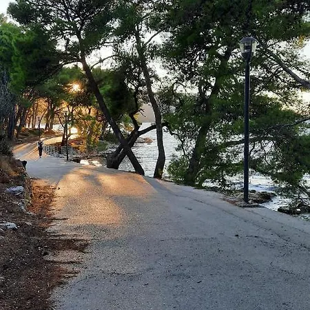 Mitrovic Stari Grad (Hvar)